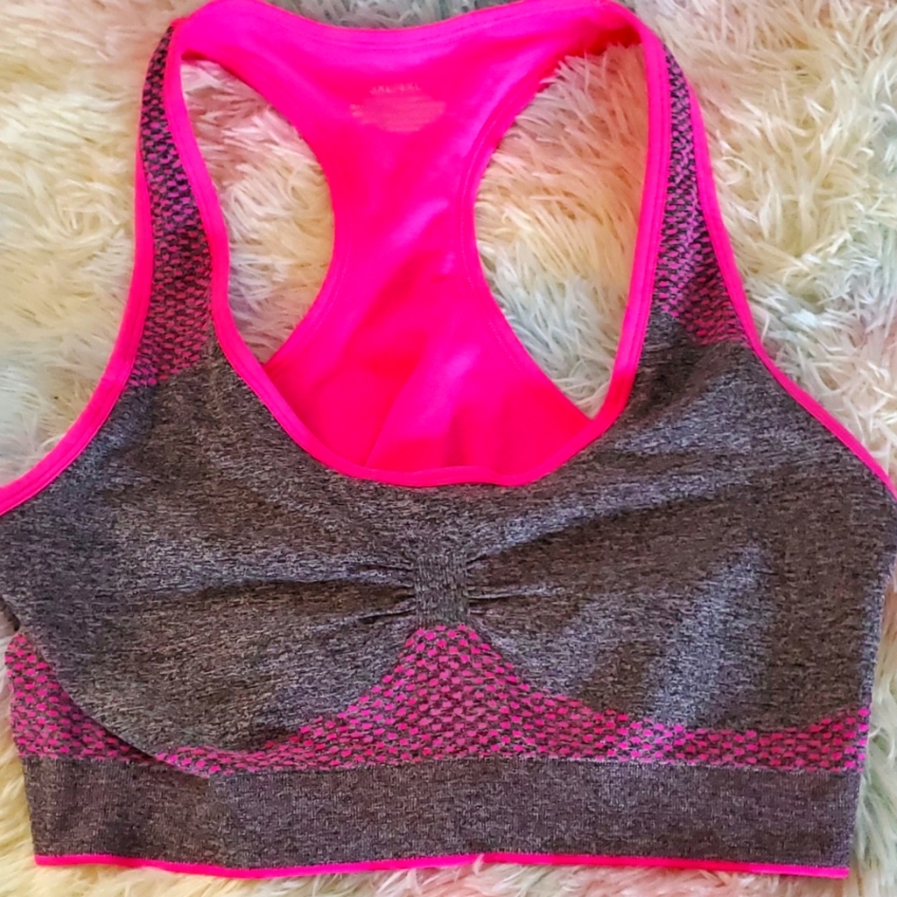 Pink & Grey sports bra. 3X to 4X
